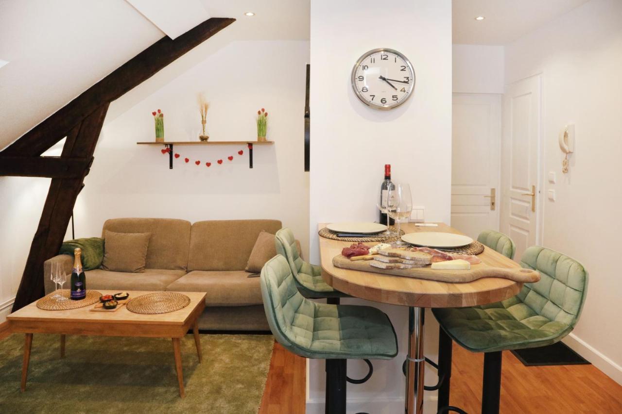 Rooftop - Cosy Flat Centre Senlis Санлис Экстерьер фото